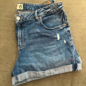 Womens Garage Denim Shorts size 13/XL